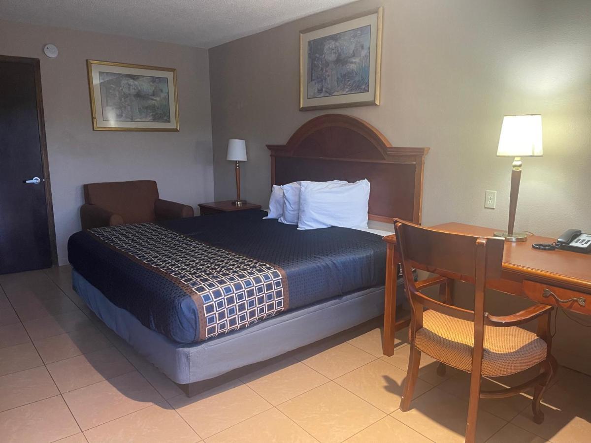 Highland Inn Denham Springs Baton Rouge East Екстериор снимка
